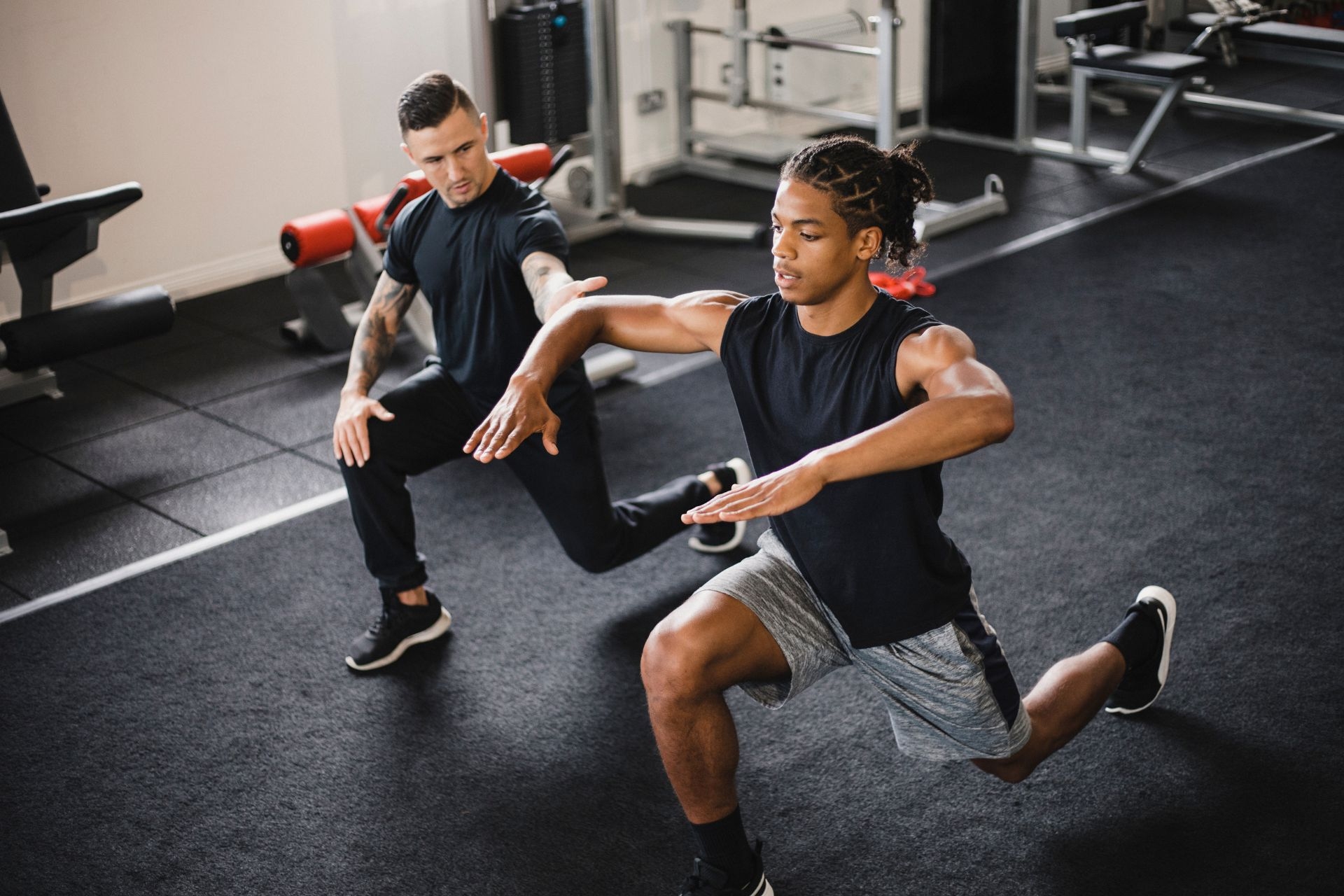 How can strength training be modified for individuals with injuries or limitations?